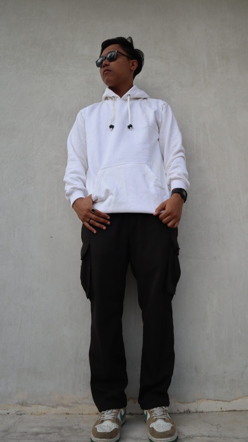 Chester Hodie Depan